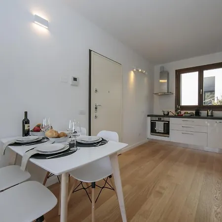 Argegno Home * Argegno