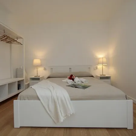 Argegno Home